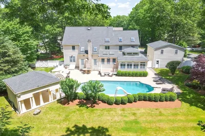 23 Newell Drive 1