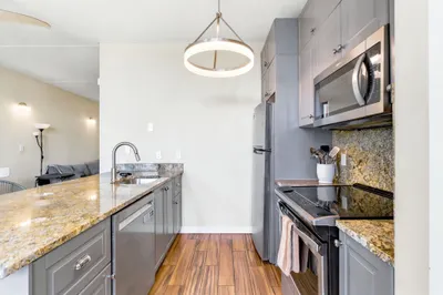 35 Ellingwood St #35 1