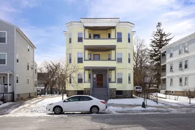 140 Callender St 1
