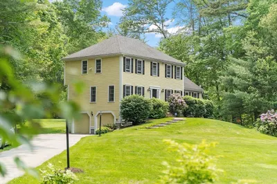 28 Old Harvard Rd 1