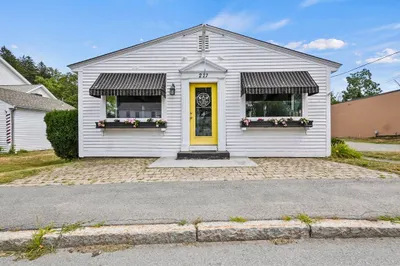 277 Main St