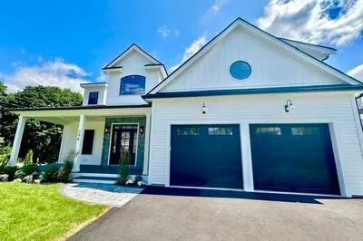 296 Castle Road 1