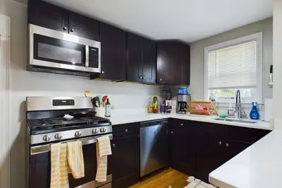 3 Sagamore Ave #1R 1