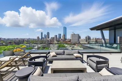 100 Shawmut Ave #405