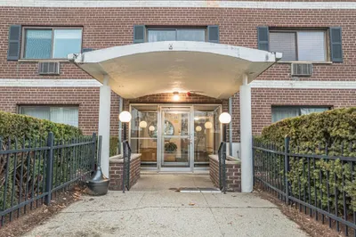 35 Glencoe St #20
