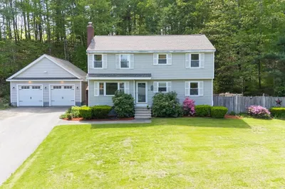 16 Greenlawn Avenue