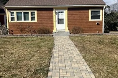6 Ridge Ave #1
