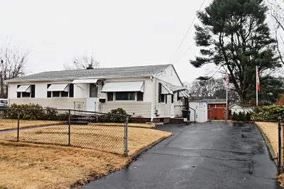 126 Almy St 1