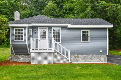21 Harris Ave