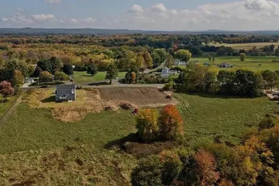 Lot 3 Morgan St
