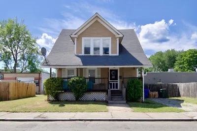 16 Amity Ct 1