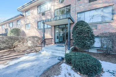 1325 Worcester Rd #C5 1