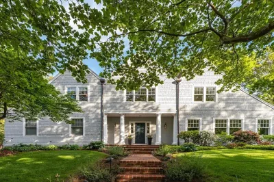 6 Hampton Rd
