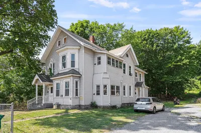 33-35 Hall St 1