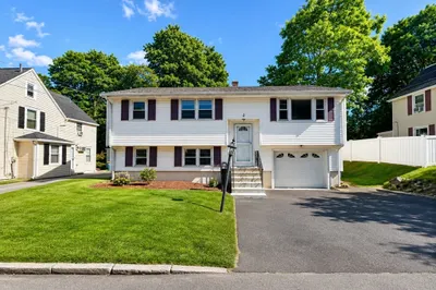 66 Harrison Ave 1
