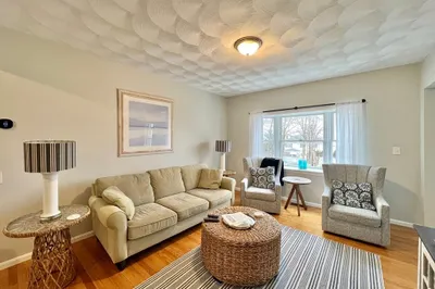 4 Summer St Ct #1 1
