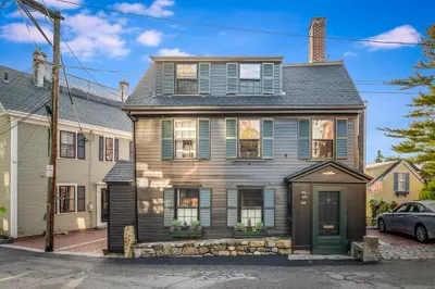 40 Lee Street