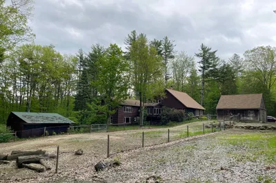 409 Gale Road 1