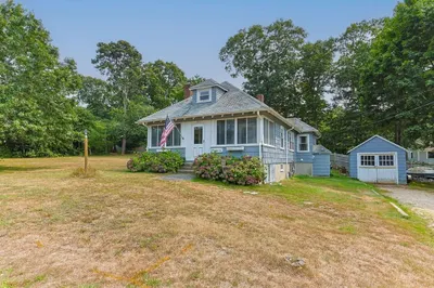 16 Silver Beach Ave