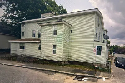 7 Liberty St 1