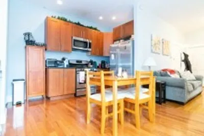 6-8 Glenville Ave #3 1