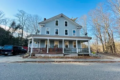 132 Comins Pond Rd 1