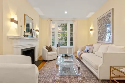 54 Brimmer St 1