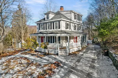 17 Church St