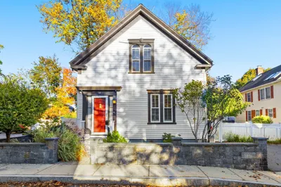 14 Maple Street 1
