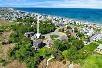 8 Coulson Pratt Dr #8 1