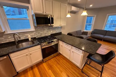 7 Pinckney Pl #2 1