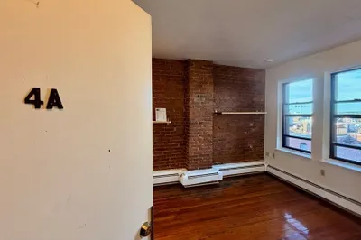 57 Charter Street #4A