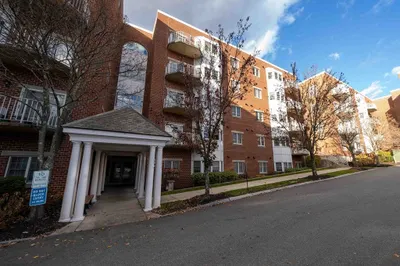 148 Main St #S329