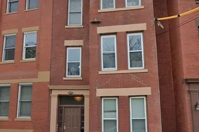 52 Thomas Park 1