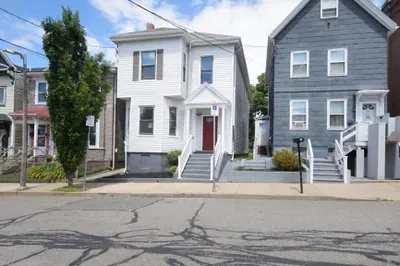 82 Horace St #Unit 1 1