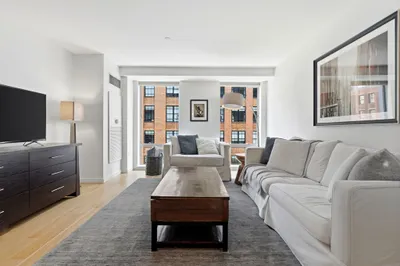 80 Broad St #602 1