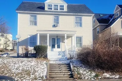 52 Huntington Street 1