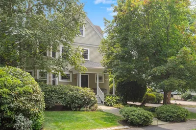 26 Sewall St