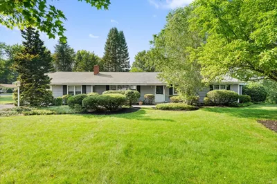 3 Hickory Ln 1
