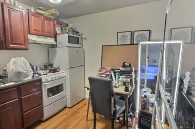 1027 Commonwealth Ave #33
