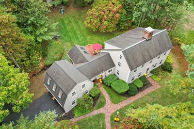 25 Surrey Lane 1