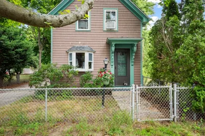 20 Blackburn St