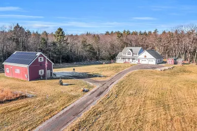 48 Crosby Rd 1