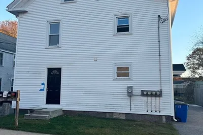 15 Ives St #B 1