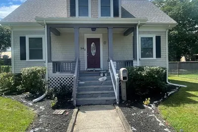 24 Angell St #1 1