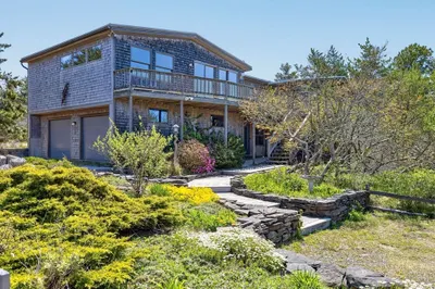 5 Great Hills Rd