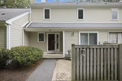 83 Fifer Lane #83 1