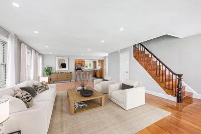 19 Richmond St 1