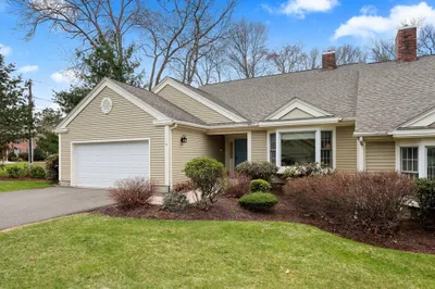 8 Burns Meadow #8 1