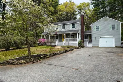 25 Edith Dr